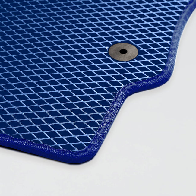 Blaues wasserdichtes Autofußmatte mit rutschfester Oberfläche und Befestigungspunkt.